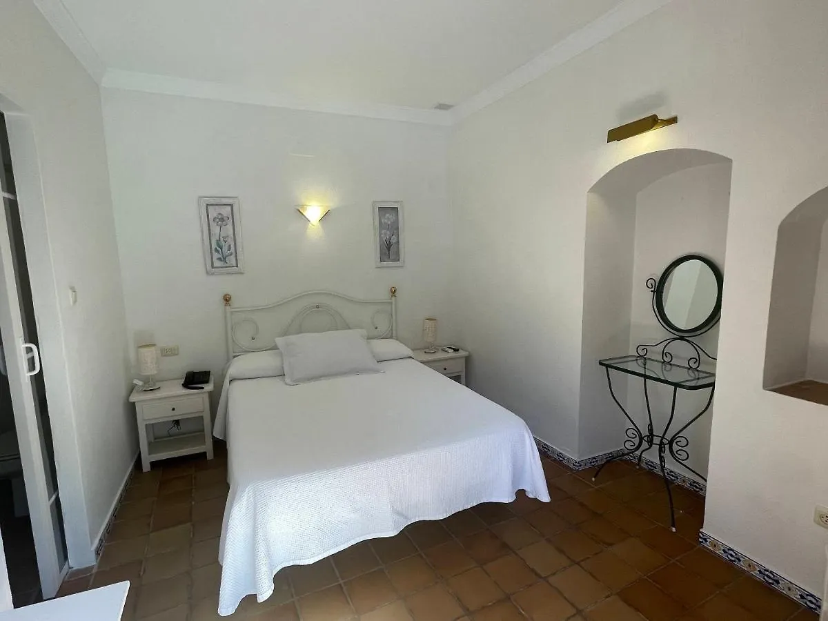 Hotel La Pena Tarifa
