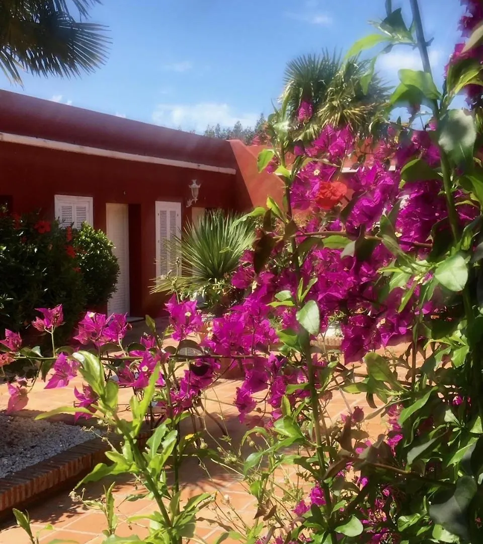 Hotel La Peña Tarifa 0*,